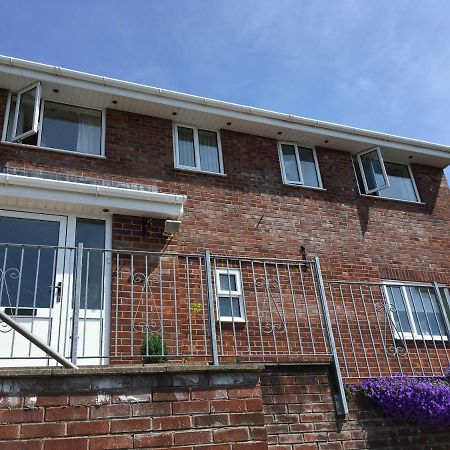 Lavender House Hotell Bridgend  Exteriör bild